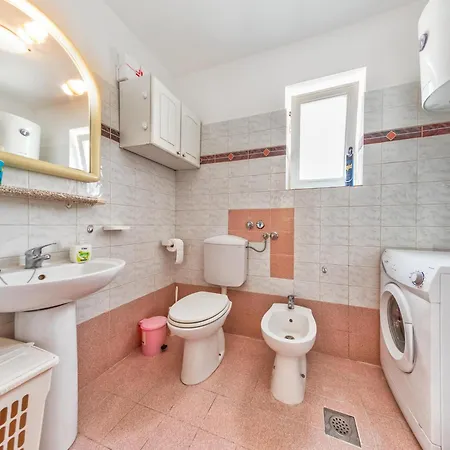 Vlado Appartement *